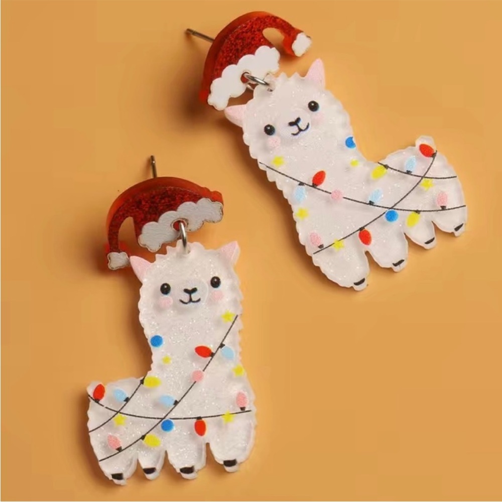 Lama Earrings Xmas